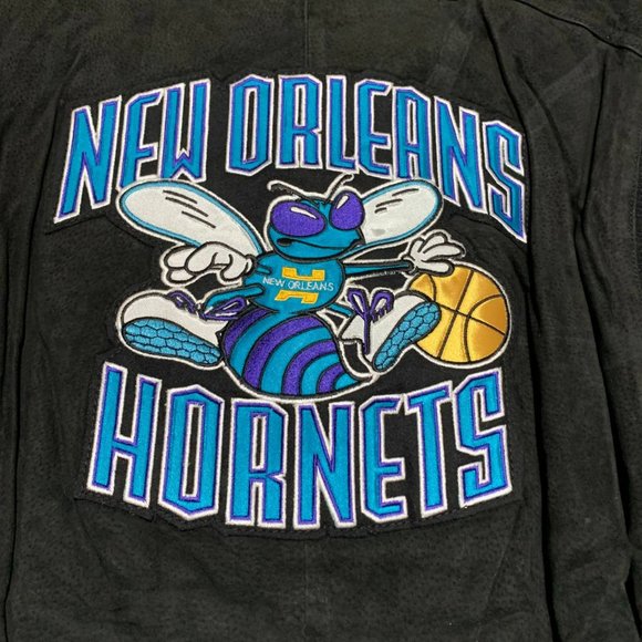 New Orleans Charlotte Hornets NBA G-III Suede Varsity Jacket New Men - Picture 4 of 4